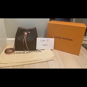 Louis Vuitton Neonoe Bucket Bag